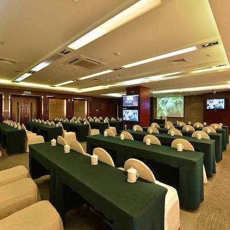 Lutianhua Hotel Chengdu Bagian luar foto