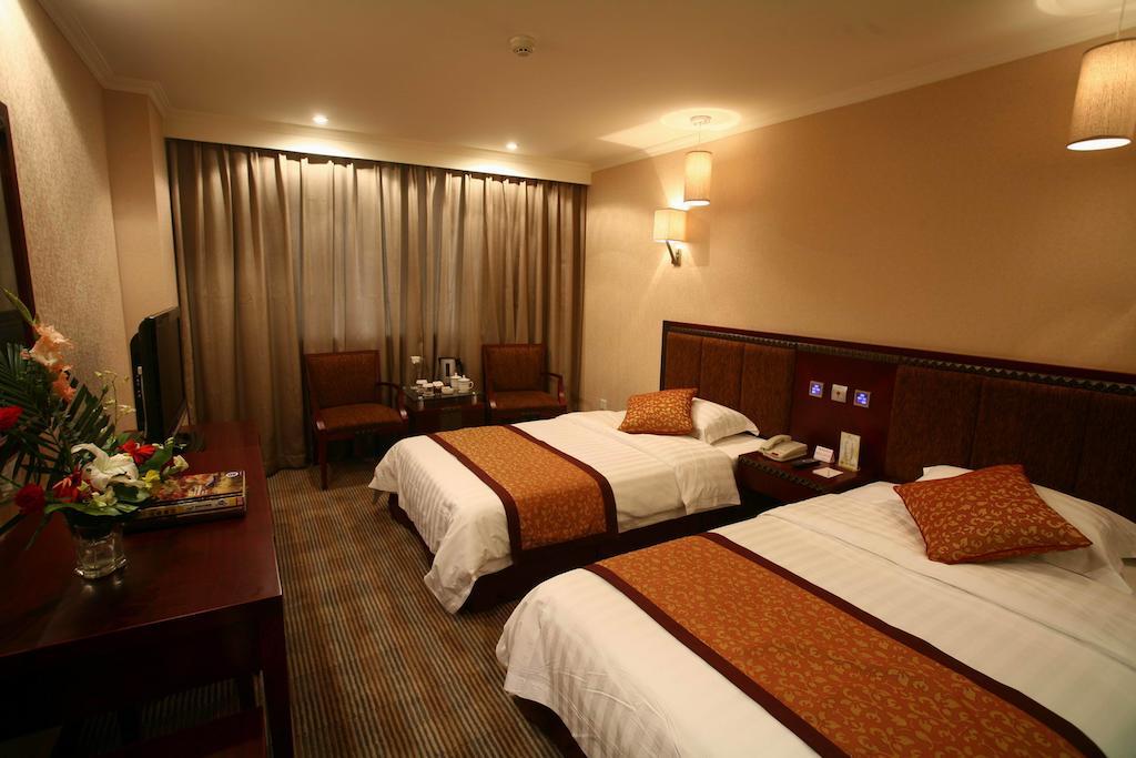 Lutianhua Hotel Chengdu Ruang foto