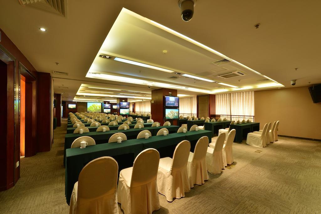 Lutianhua Hotel Chengdu Bagian luar foto