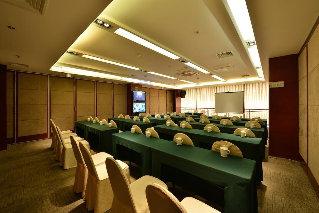 Lutianhua Hotel Chengdu Bagian luar foto