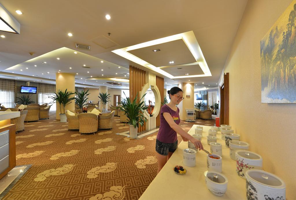 Lutianhua Hotel Chengdu Bagian luar foto